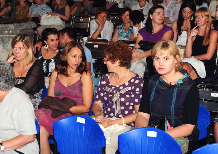 Festival suvremen glazbe: Daniele di Bonaventura trio i Jelana Radan, Foto: Nenad Marcev Festival suvremen glazbe: Daniele di Bonaventura trio i Jelana Radan, Foto: Nenad Marcev