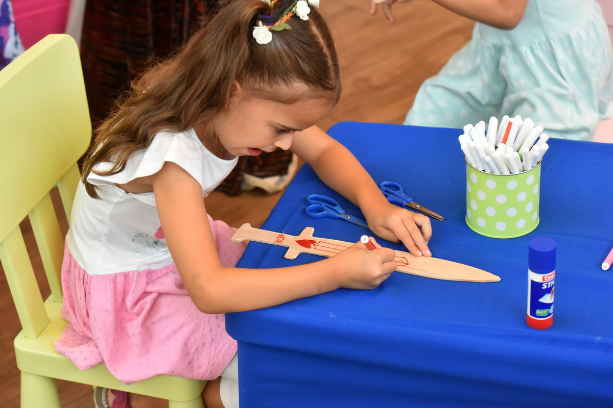 Supernova: Adio školo i dodjela ključeva dobitniku nagradne igre Supernova: Adio školo i dodjela ključeva dobitniku nagradne igre