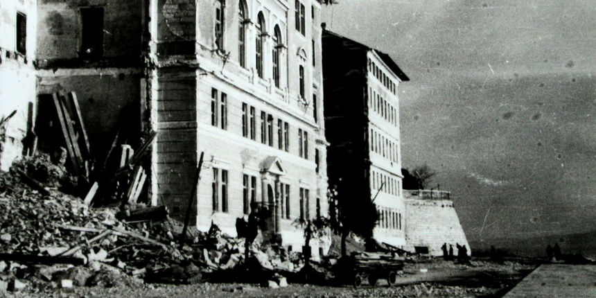 OLYMPUS DIGITAL CAMERA OLYMPUS DIGITAL CAMERA