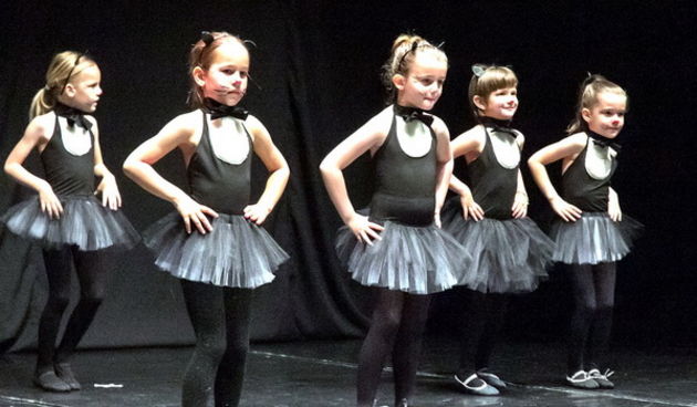 Baletna udruga Pirueta: Broadway, Foto: Mladen Radolović Mrlja