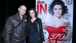 U trgovackom centru West gate sinoc zapoceo modni dogadjaj Nivea Cro A Porter. U trgovackom centru West gate sinoc zapoceo modni dogadjaj Nivea Cro A Porter.