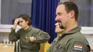 NVG letovi Eskadrile helikoptera u Zemuniku, foto: Darko Belančić NVG letovi Eskadrile helikoptera u Zemuniku, foto: Darko Belančić