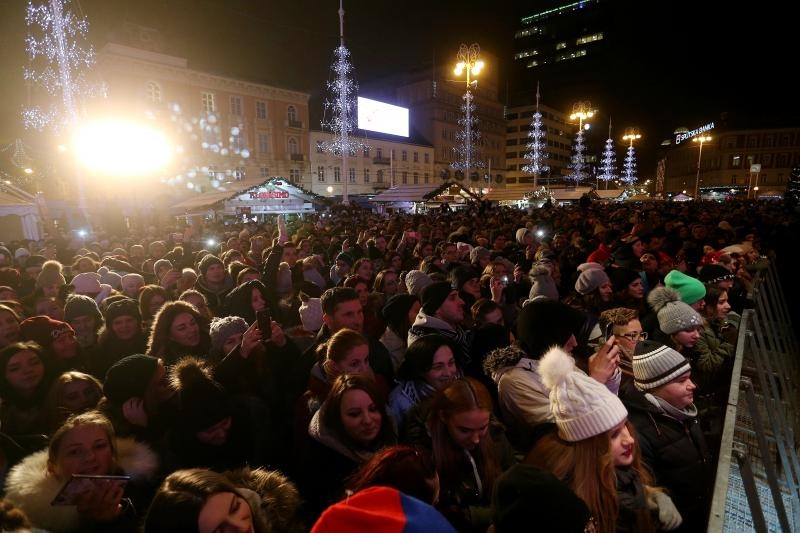 Humanitarni koncert Želim život na Trgu bana Josipa Jelačića