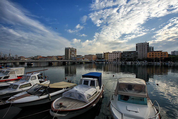 Nedjeljna skitnja gradom 28. travnja 2013. Foto: Roberto Lerga Nedjeljna skitnja gradom 28. travnja 2013. Foto: Roberto Lerga