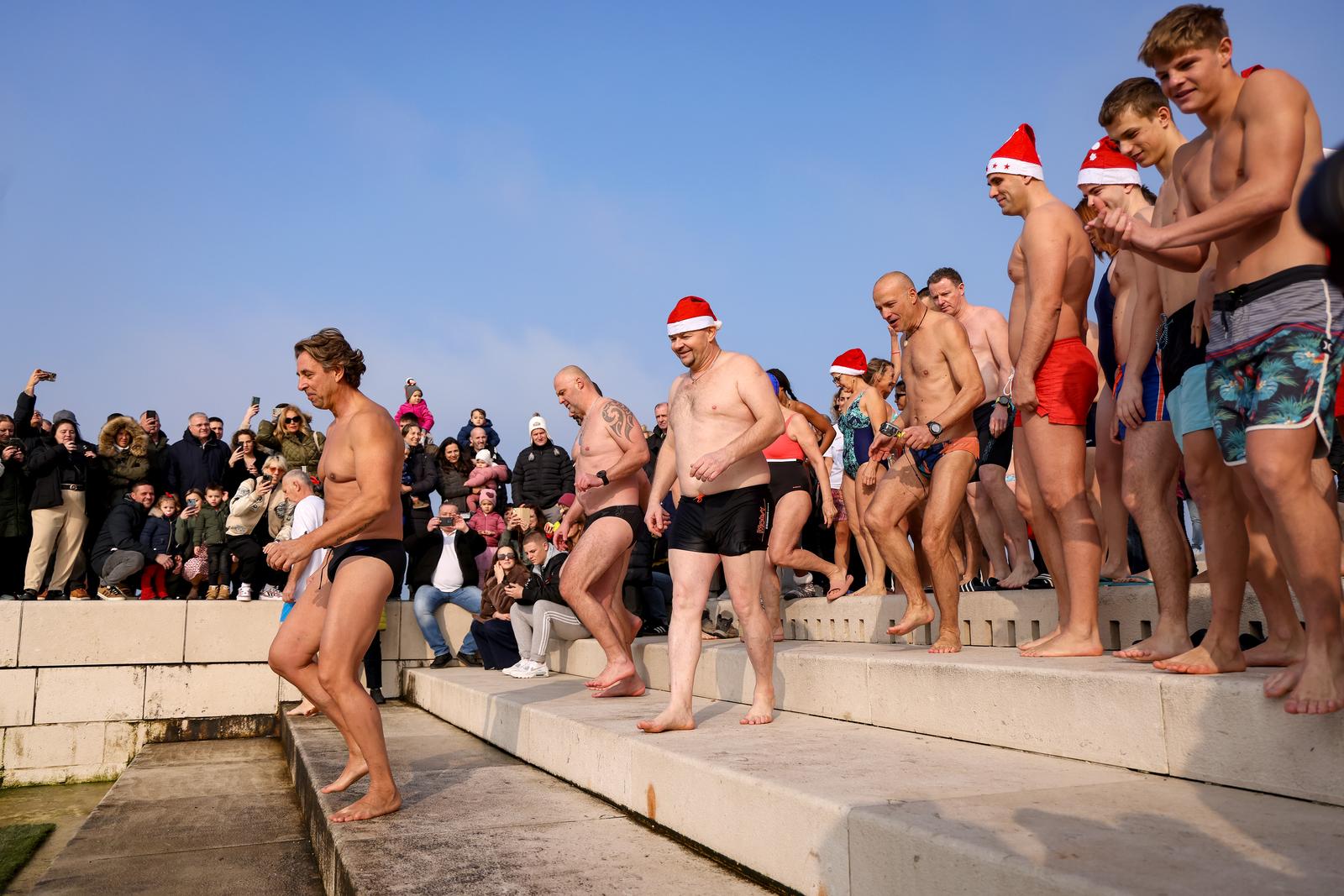Novogodišnje kupanje na Morskim orguljama