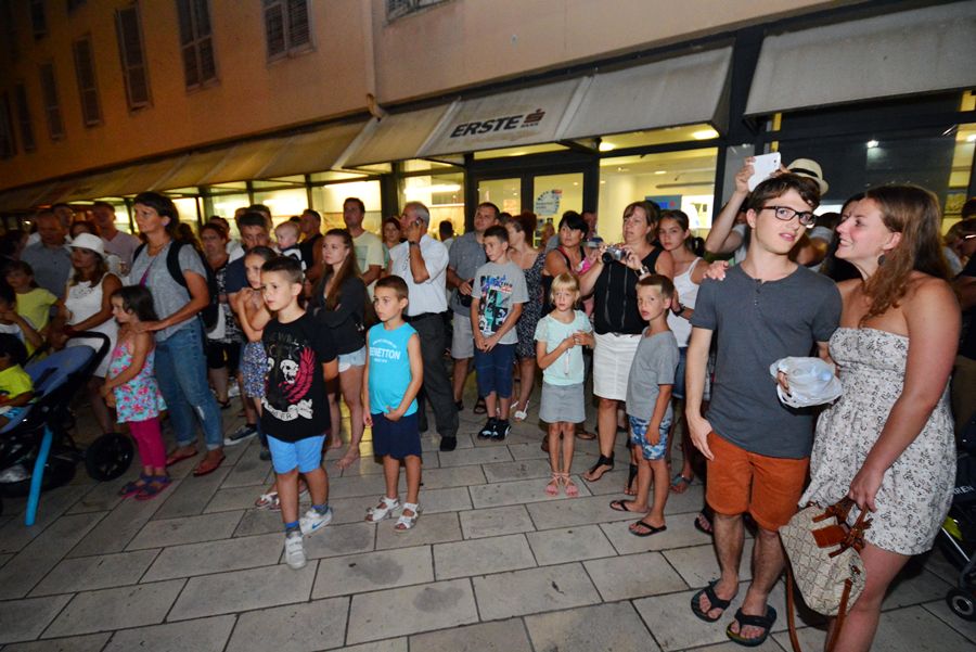 Performeri Saraswati na KalelargArt-u ; foto Iva Perinčić Performeri Saraswati na KalelargArt-u ; foto Iva Perinčić