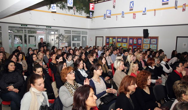 OŠ Smiljevac: Obilježena 50. godina Deklaracije  o nazivu i položaju hrvatskoga jezika