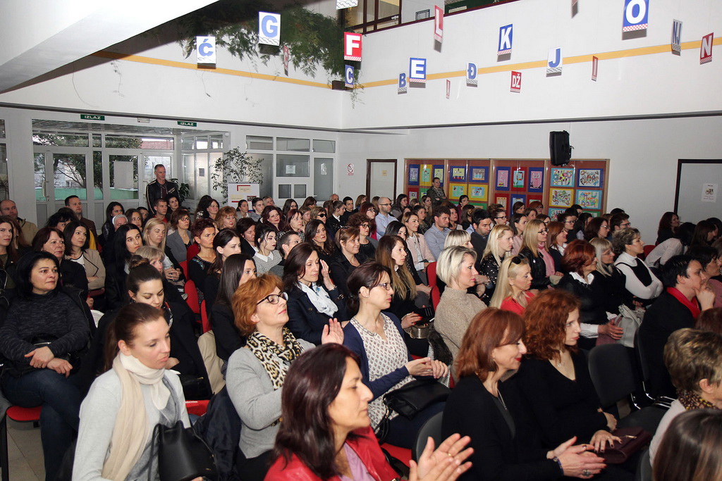 OŠ Smiljevac: Obilježena 50. godina Deklaracije o nazivu i položaju hrvatskoga jezika OŠ Smiljevac: Obilježena 50. godina Deklaracije o nazivu i položaju hrvatskoga jezika