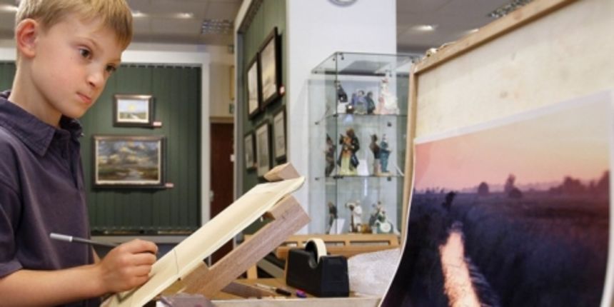Devetogodišnji Englez u deset minuta prodao cijelu izložbu, foto: SD