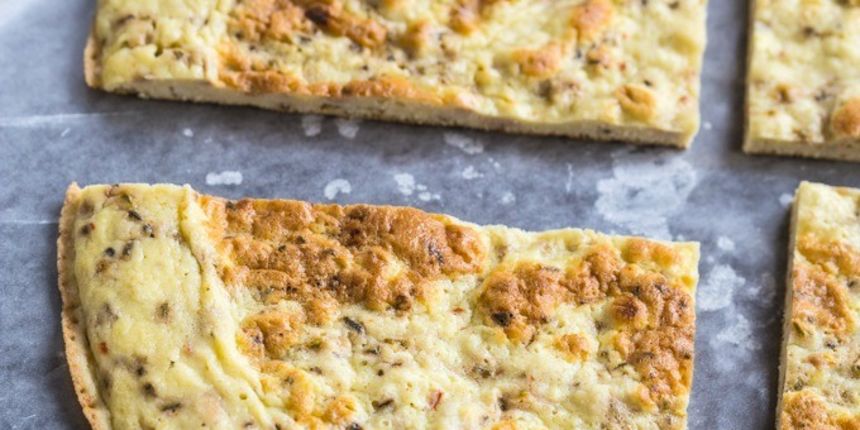 Paleo baza za pizzu: Trebaju vam samo tri sastojka Paleo baza za pizzu: Trebaju vam samo tri sastojka