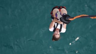 Kandidatkinje za Miss sporta na otvaranju bungee jumping sezone na Masleničkom mostu Kandidatkinje za Miss sporta na otvaranju bungee jumping sezone na Masleničkom mostu
