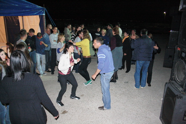 Banj: Poznati kuhaju s Renatom Kraljevom Banj: Poznati kuhaju s Renatom Kraljevom