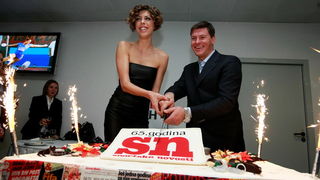 Zagreb, 261210.
HTV, studio Anton Marti, Prisavlje BB.
59. izbor sportasa 2010. godine u organizacij Sportskih novosti.
Na fotografiji: Blanka Vlasic i Ivica Kostelic rezu tortu.
Foto: Ronald Gorsic / CROPIX