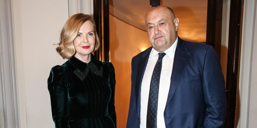 Poznati dolaze na premijeru predstave Tko pjeva zlo ne misli u HNK. Jadranka Slokovic i Cedo Prodanovic. Poznati dolaze na premijeru predstave Tko pjeva zlo ne misli u HNK. Jadranka Slokovic i Cedo Prodanovic.