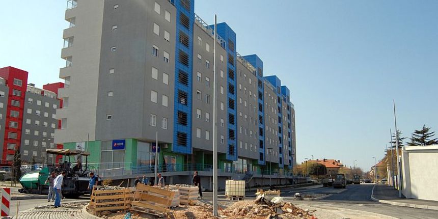 ulica domovinskog rata 28.03.2012. asfaltiranje ulica domovinskog rata 28.03.2012. asfaltiranje