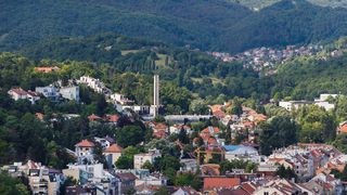 Pogled sa Zagrebačke katedrale na centar grada – Zagreb