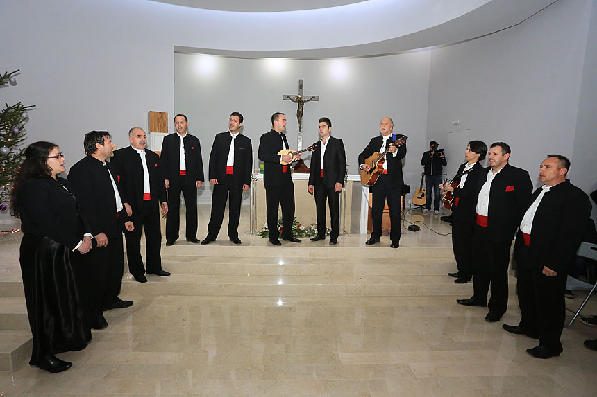 Blagdanski koncert okupio je brojne izvođače. Nastupio je Marko Perković Thompson, klapa Luna, klapa Kalelarga, klapa Hrvace