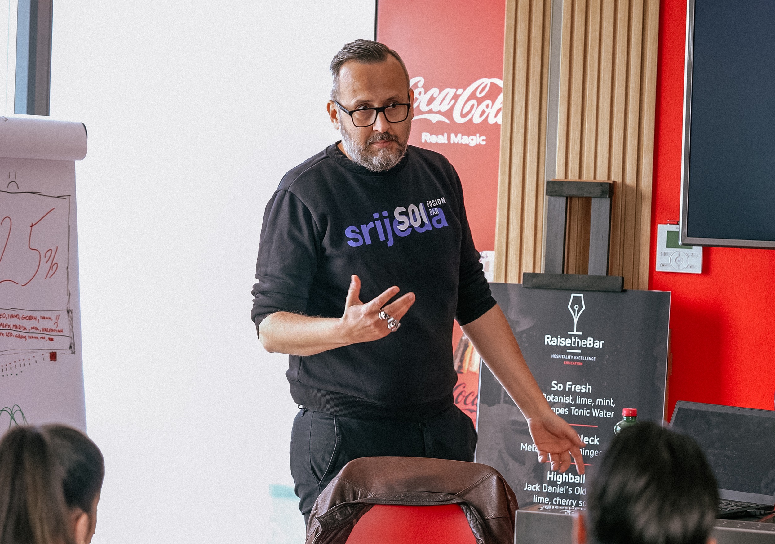 Raise the Bar baristi konobar barmen