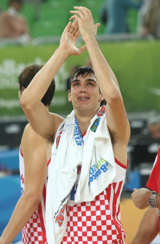 Velika hrvatska fešta u ljubljanskim Stožicama nakon plasmana u polufinale Eurobasketa, Foto. Igor Kralj/PIXSELL Velika hrvatska fešta u ljubljanskim Stožicama nakon plasmana u polufinale Eurobasketa, Foto. Igor Kralj/PIXSELL