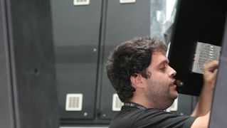 Podizanje semafora u novoj dvorani SC Visnjik Podizanje semafora u novoj dvorani SC Visnjik