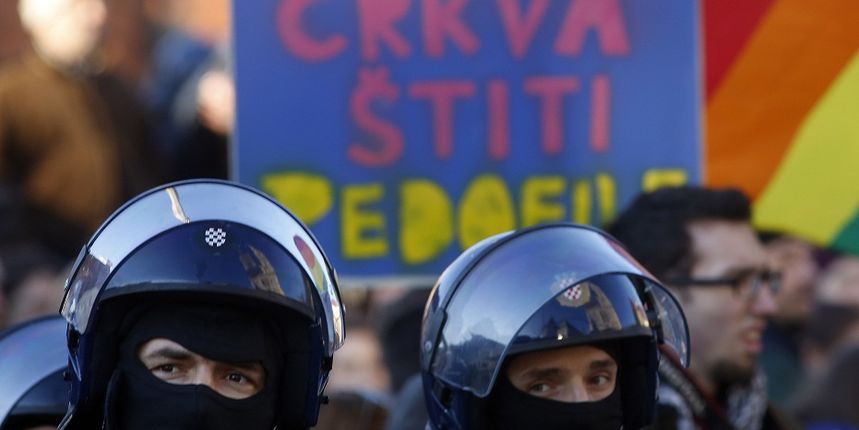 Image 769231 (auto) Image 769231 (auto)