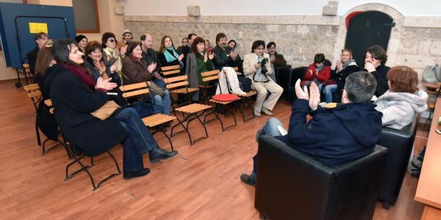 U klubu Božo Lerotić predstavljena knjiga “Specijalna potreba” Lade Vukić