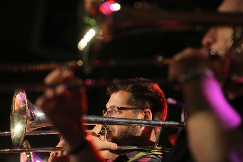 17.07.2013., Zadar – Na Poljani Sime Budinica odrzan je koncert Simon Marlowa i Jazz orkestra HRT-a. Photo: Filip Brala/PIXSELL 17.07.2013., Zadar – Na Poljani Sime Budinica odrzan je koncert Simon Marlowa i Jazz orkestra HRT-a. Photo: Filip Brala/PIXSELL