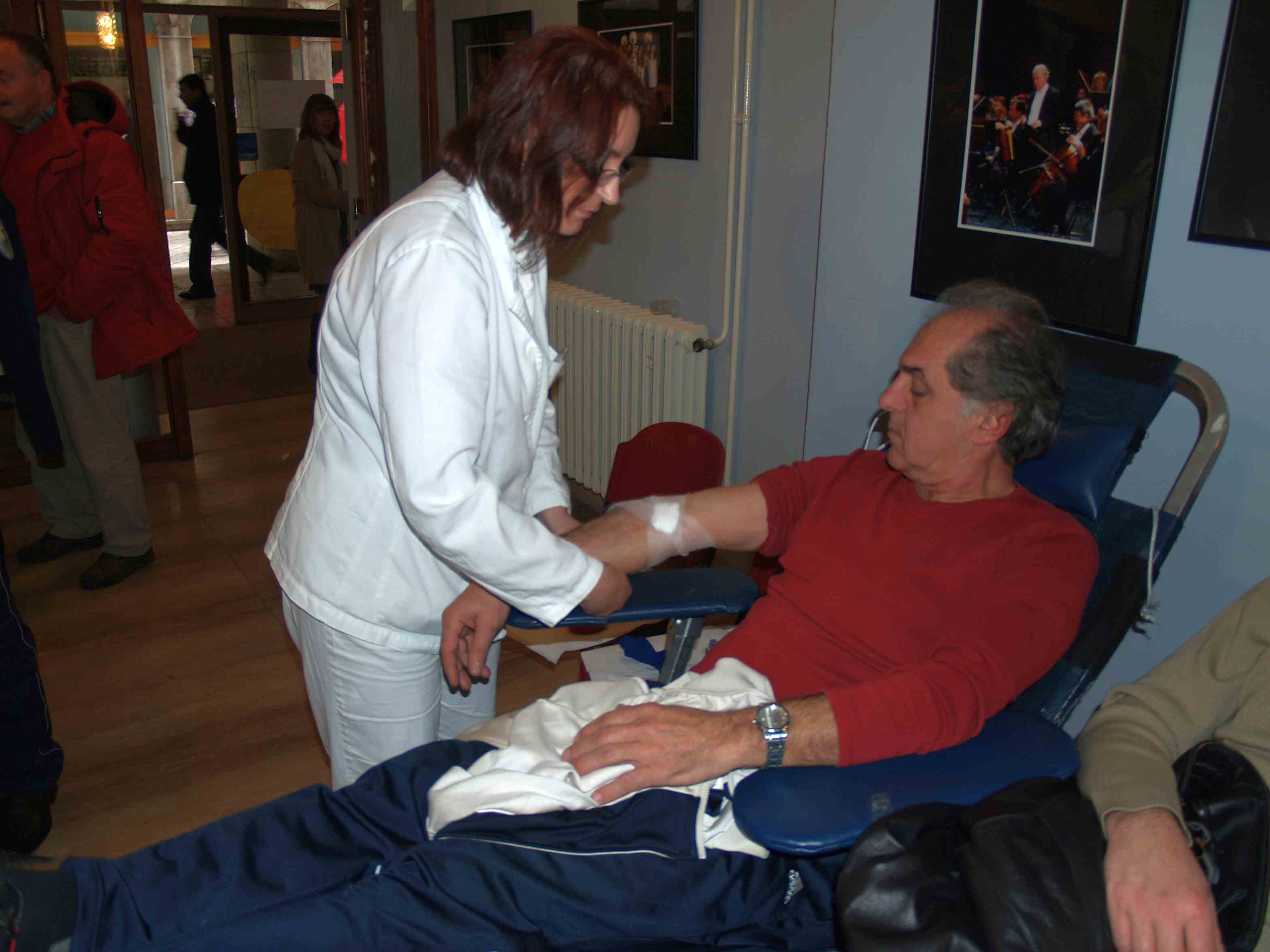 OLYMPUS DIGITAL CAMERA OLYMPUS DIGITAL CAMERA