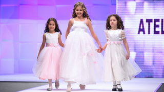 Zagreb, 040211. 
Arena Zagreb, Laniste.
13. Sajam vjencanja, velika modna revija sa modelima modne agencije Sandra. 
Na slici: Atelier Stella.
Foto: Biljana Gaurina / CROPIX