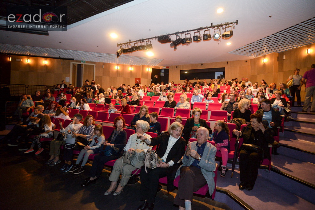 Premijera predstave “Pale sam na svijetu” u Kazalištu lutaka Zadar Premijera predstave “Pale sam na svijetu” u Kazalištu lutaka Zadar