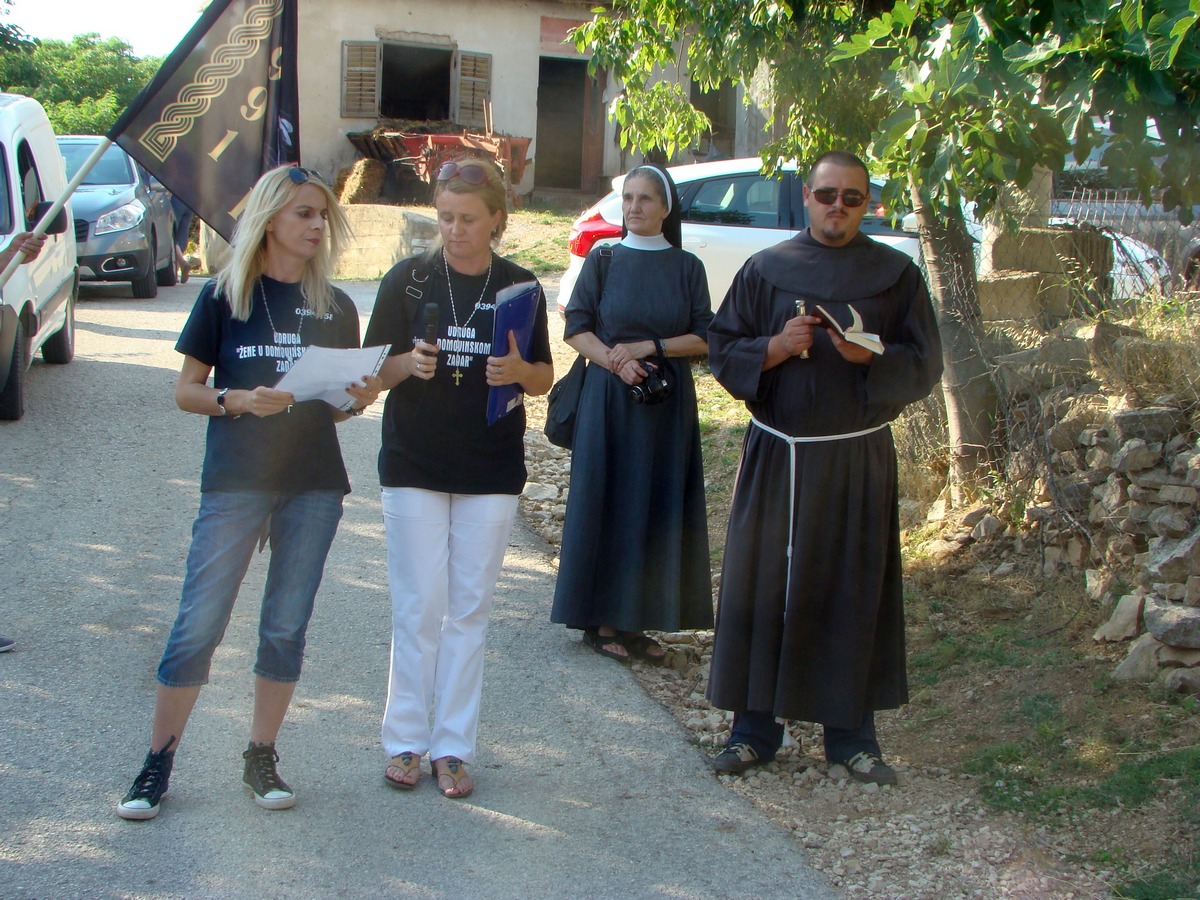 molitvena hodnja, bulic vuksic lisane molitvena hodnja, bulic vuksic lisane
