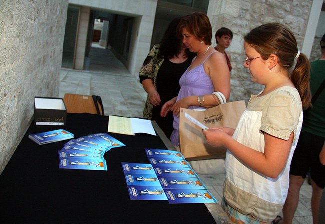 Crkva svetog Dominika: “Robinzon” Kazalista lutaka Zadar, Foto: Angelo Virag Crkva svetog Dominika: “Robinzon” Kazalista lutaka Zadar, Foto: Angelo Virag