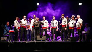 Zorica Kondža i klapa Cambi @ bazen Ilirije u Biogradu