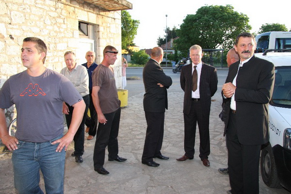 Predizborni skup HDZ-a u Sukosanu