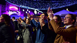 Vatra @ Advent u Zadru Vatra @ Advent u Zadru