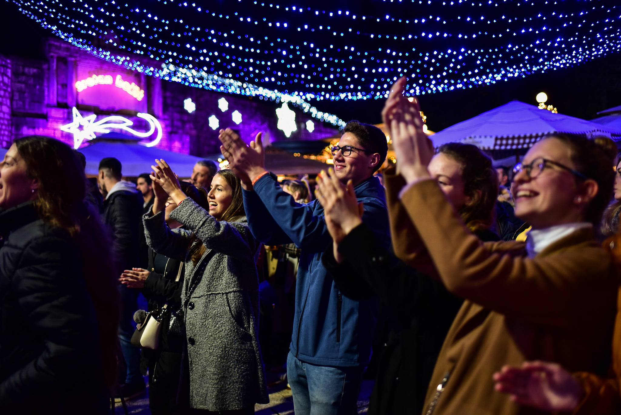 Vatra @ Advent u Zadru Vatra @ Advent u Zadru