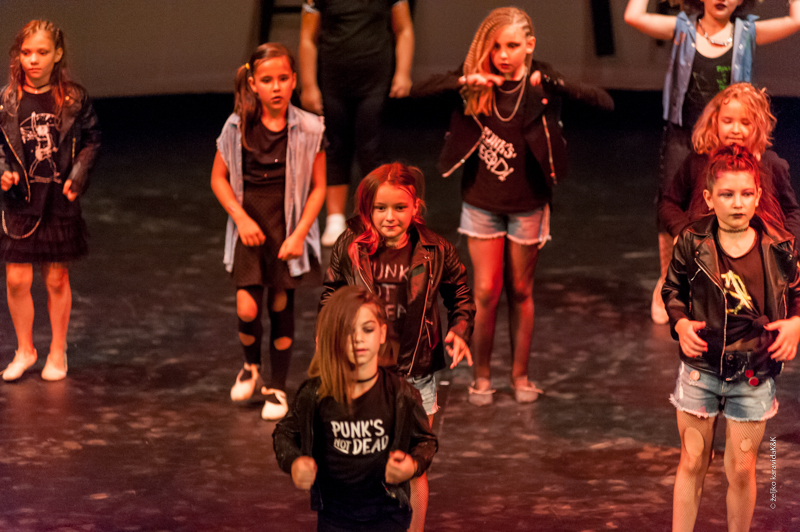 Gesta u HNK Zadar: “Odgojoj 2 (pubertet uzvraća)”