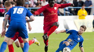 Zadar, 260513.
Stadion Stanovi.
Utakmica MAXtv 1. HNL izmedju Zadra i Splita.
Na fotografiji: Henri Belle, Igor Prahic, Jure Jerbic.
Foto: Tom Dubravec / CROPIX