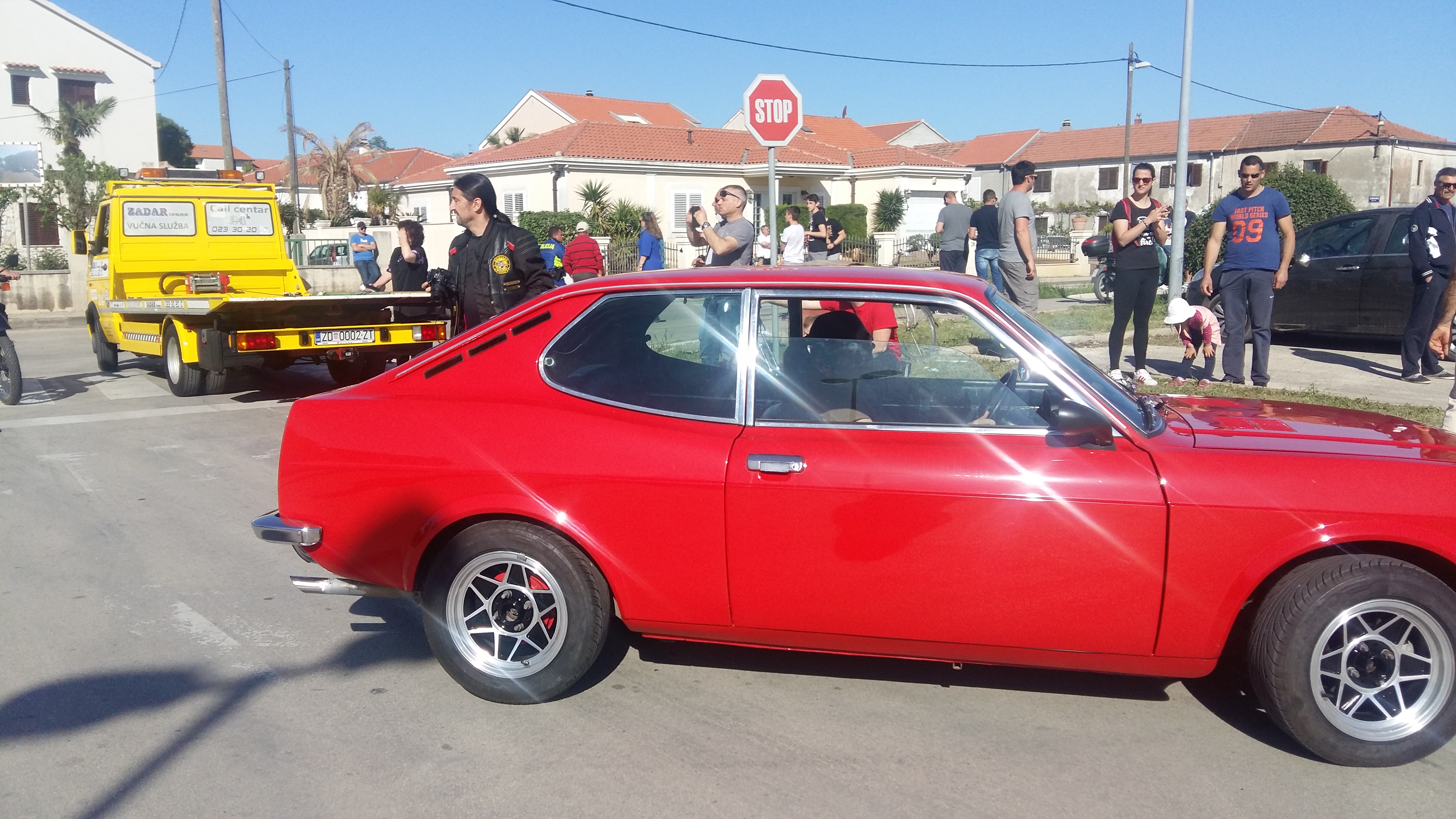 Start utrke oldtimera u uvali Bregdetti