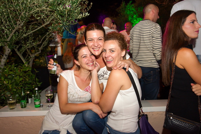 Zatvaranje sezone u virskom cafe & coctail baru Vagabundo. Foto: Iva Perinčić