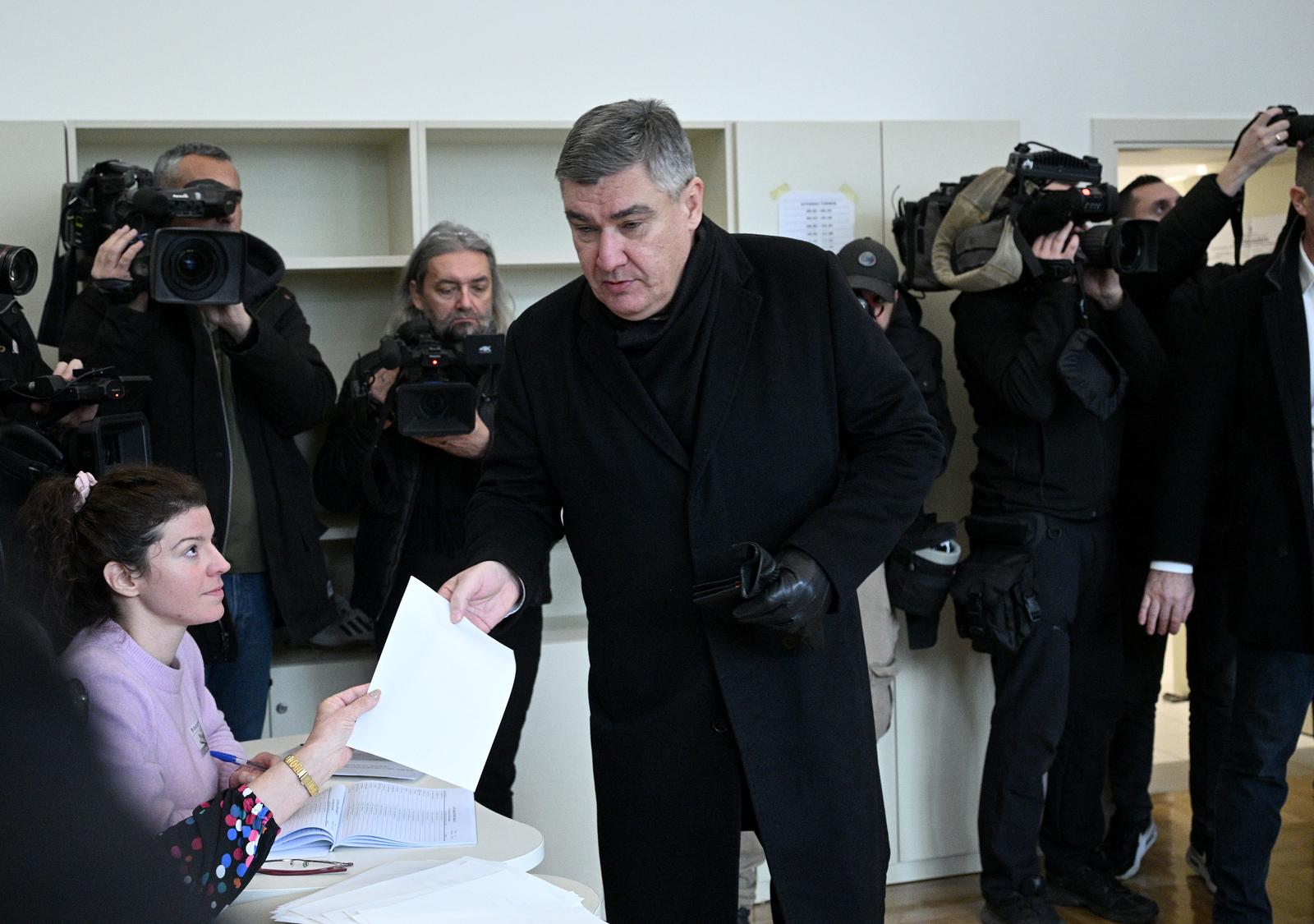 Zoran Milanović glasovao je u drugom krugu predsjedničkih izbora