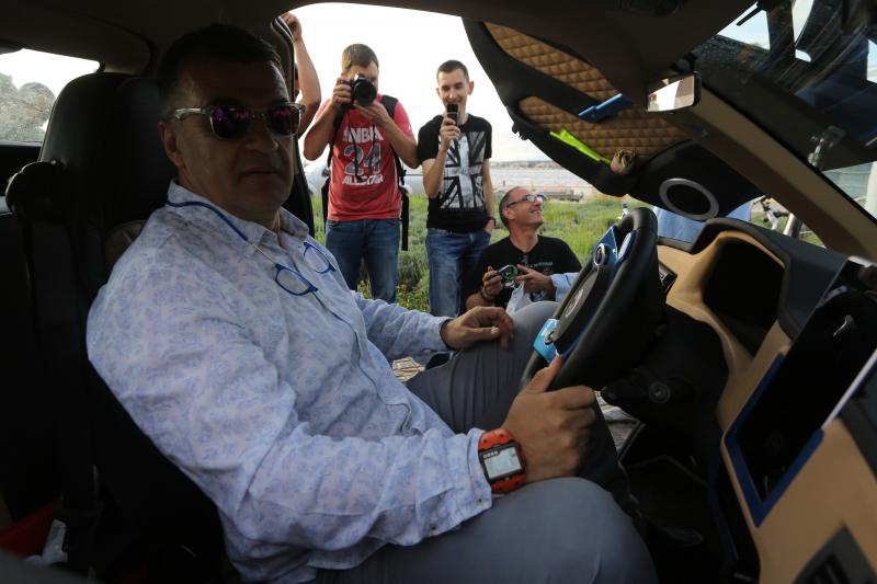 Pokraj Pozdrava Suncu u sklopu Nikola Tesla EV Rally-a predstavljeni su automobili na elektricni pogon. Photo: Filip Brala/PIXSELL Pokraj Pozdrava Suncu u sklopu Nikola Tesla EV Rally-a predstavljeni su automobili na elektricni pogon. Photo: Filip Brala/PIXSELL