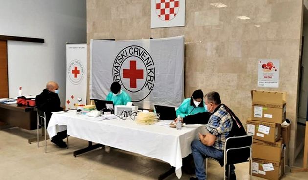 Paški Crveni križ prikupio 49 doza krvi