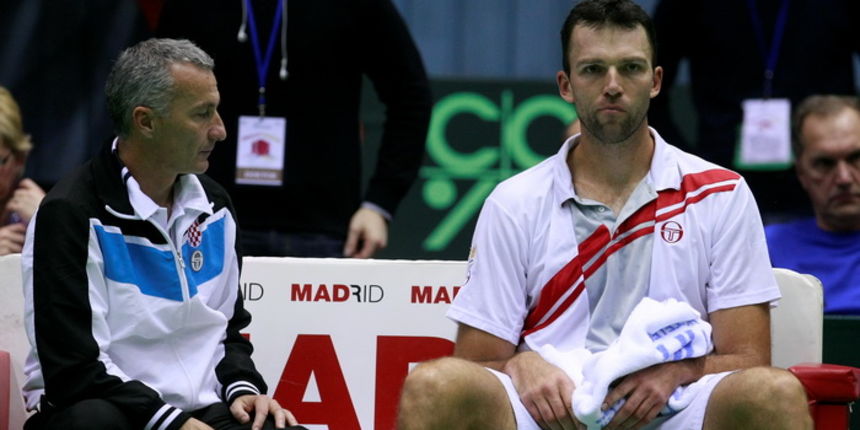 Zagreb, 060311. Dom sportova, Trg Kresimira Cosica. Davis Cup, 1. kolo, Hrvatska – Njemacka. Ivo Karlovic – Philipp Petzschner. Na fotografiji: Goran Prpic i Ivo Karlovic. Foto: Ronald Gorsic / CROPIX
