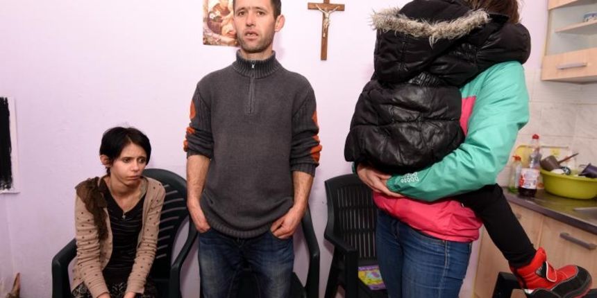 Maslenica: Aktivisti, mještani i prijatelji dali podršku obitelji Božić. Foto: Dino Stanin/PIXSELL Maslenica: Aktivisti, mještani i prijatelji dali podršku obitelji Božić. Foto: Dino Stanin/PIXSELL