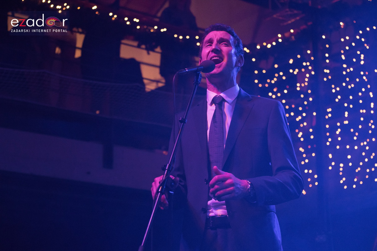 Tomislav Bralić i klapa Intrade @ Božić u Arsenalu