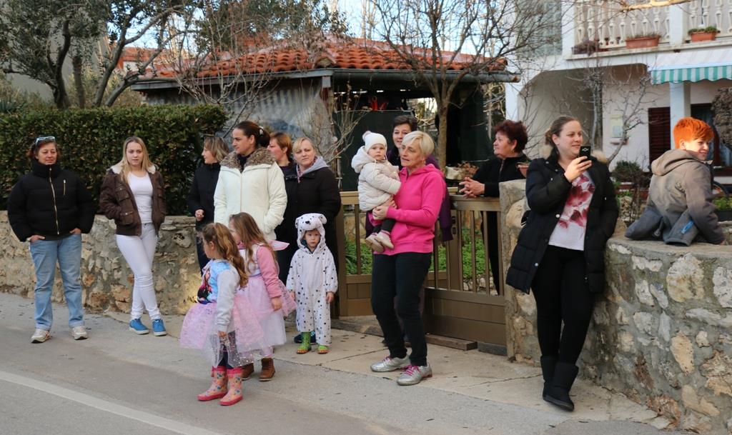 2. Međunarodna karnevalska povorka Virskih maškara