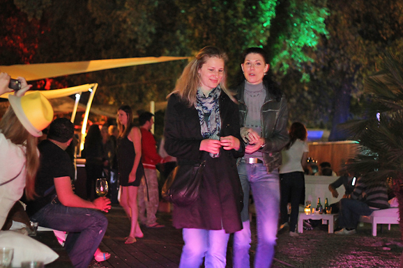 Image 953317 (auto) Image 953317 (auto)