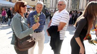 Sajam obrazovanja održan je na Narodnom trgu u organizaciji Pučkog otvorenog učilišta Erudio na kojem su se predstavili i partneri Poljoprivredna škola Stanko Ožanić, CISOK Zadar, Autoškola Zadar, POU Libar, POU Algebra, POU Zadar i dr. foto: Iva Perinči Sajam obrazovanja održan je na Narodnom trgu u organizaciji Pučkog otvorenog učilišta Erudio na kojem su se predstavili i partneri Poljoprivredna škola Stanko Ožanić, CISOK Zadar, Autoškola Zadar, POU Libar, POU Algebra, POU Zadar i dr. foto: Iva Perinči