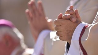 Šibenik: Velikim misnim slavljem i procesijom proslavljen blagdan Sv. Mihovila, Photo: Hrvoje Jelavić/PIXSELL